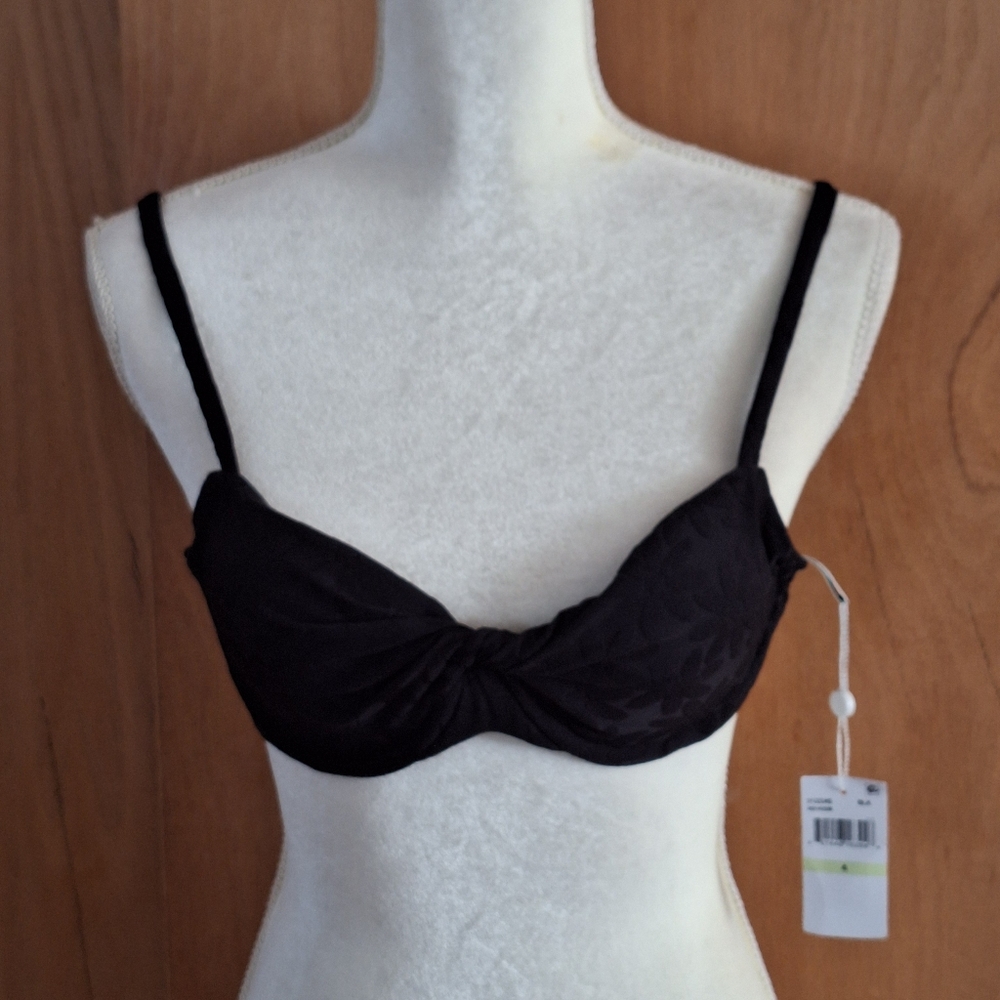 NWT- Trina Turk Breeze Twist Black  Textured Bandeau Bathing Suit Top Size 4